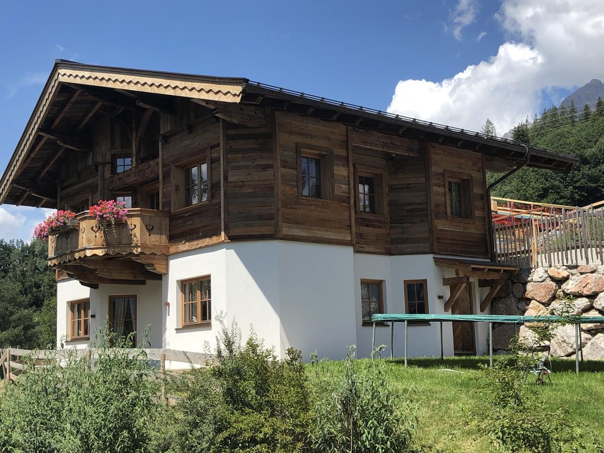 Вилла Family Retreat Maria Alm Экстерьер фото