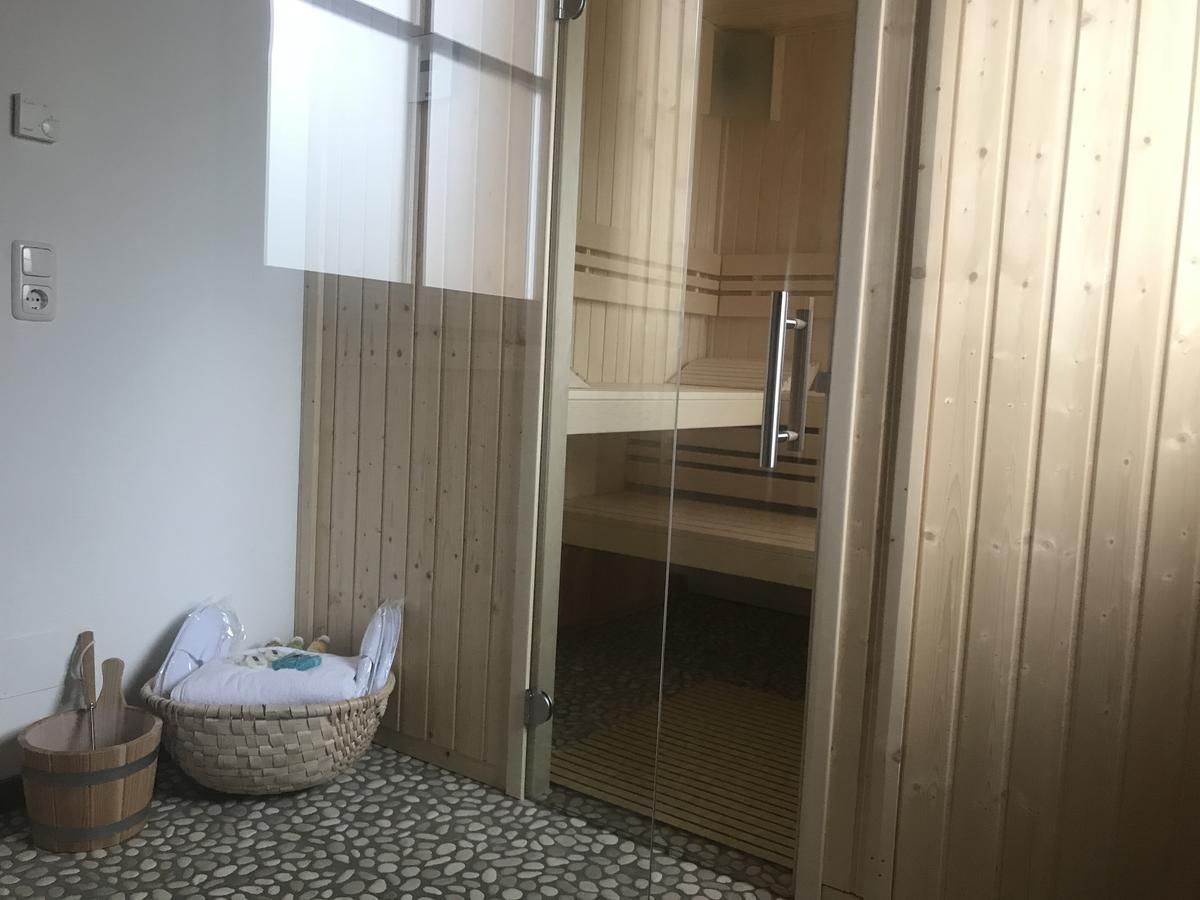 Вилла Family Retreat Maria Alm Экстерьер фото