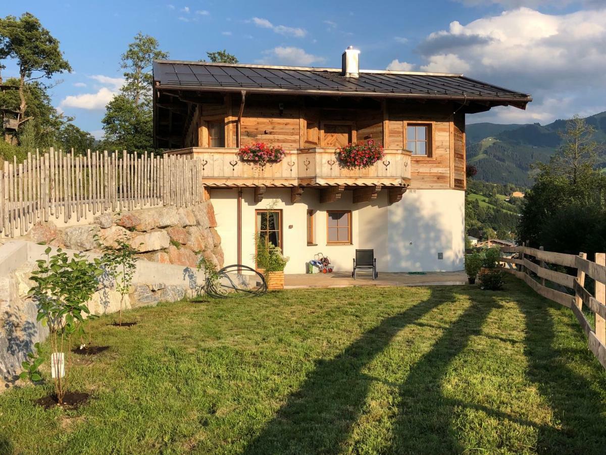Вилла Family Retreat Maria Alm Экстерьер фото