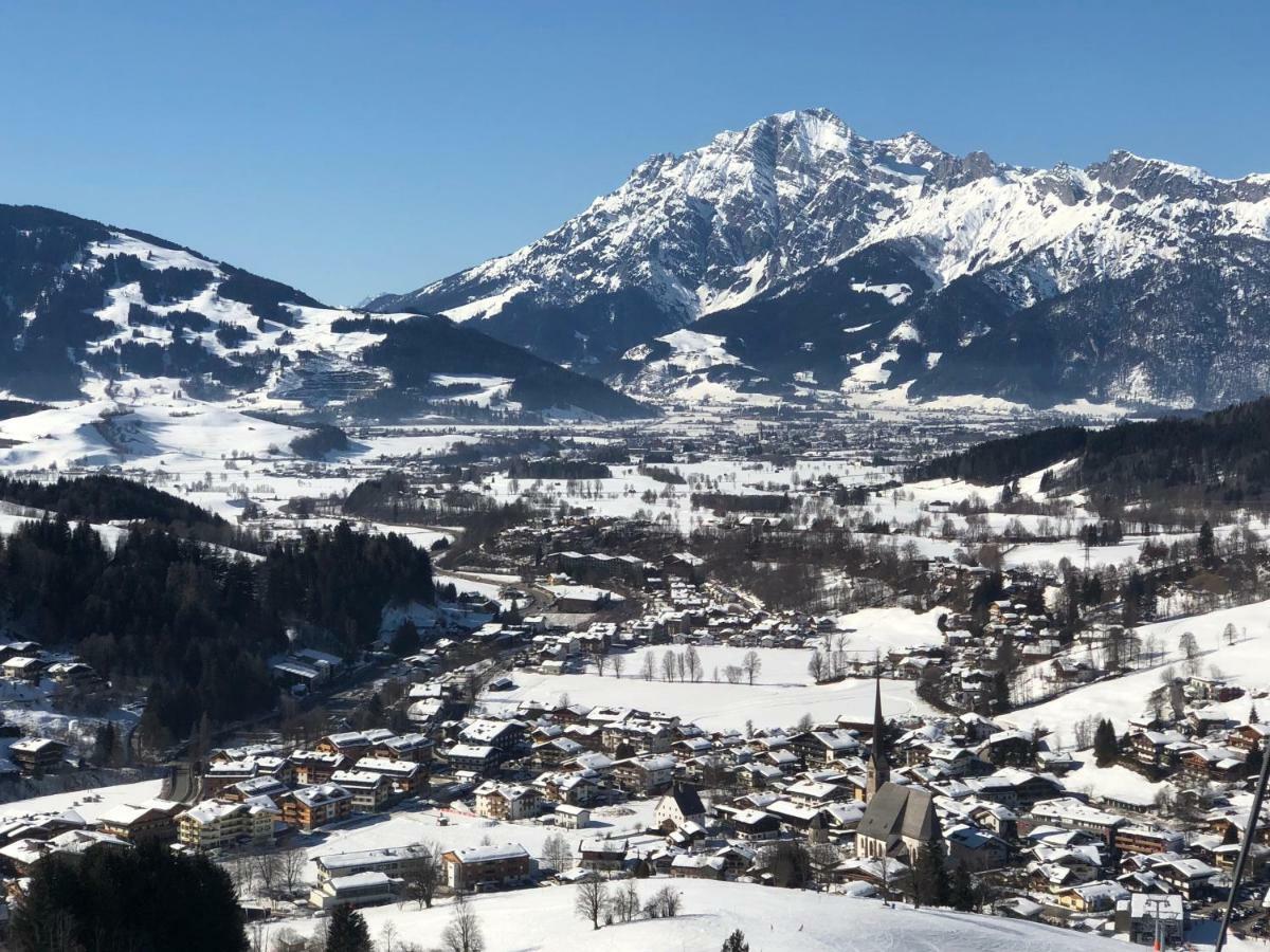 Вилла Family Retreat Maria Alm Экстерьер фото